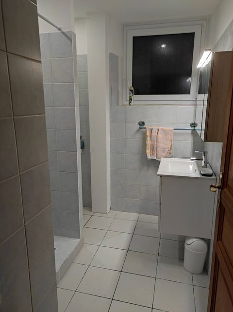 Vue verticale du séjour de l'appartement